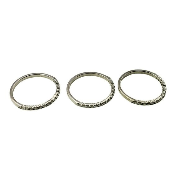 Vintage Set of Three 10 Karat White Gold Diamond Bands Ring Size 7 #11314 - Picture 2 of 7